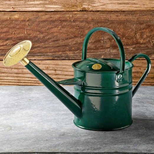 classic-vibe-haws-traditional-watering-can-70-would